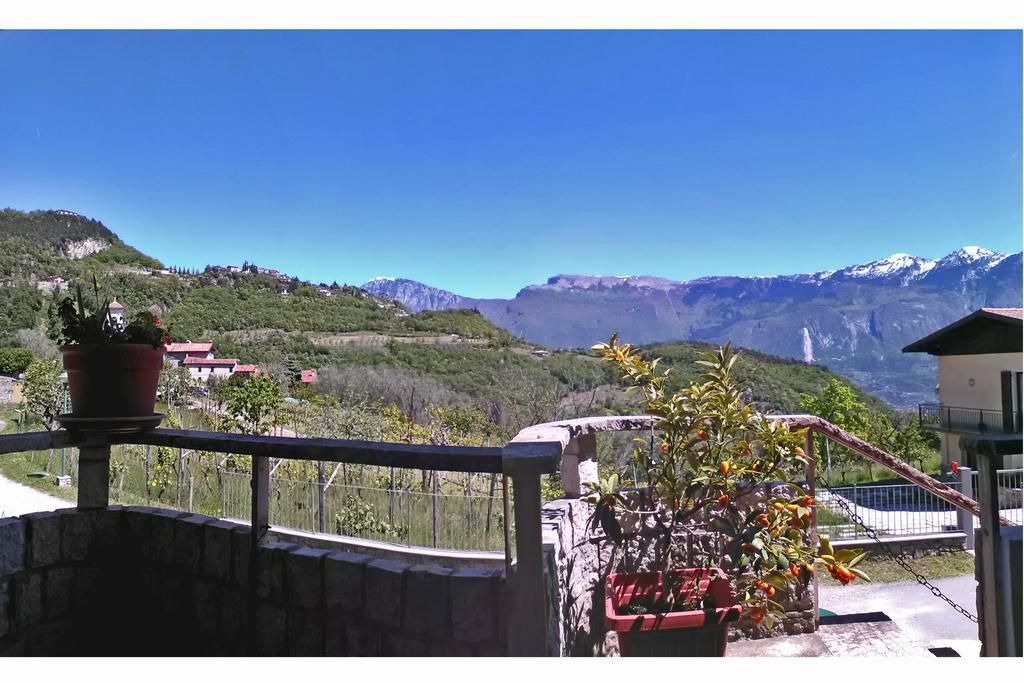 Villetta Ulivi Ca7 Sun Terrace By Gardadomusmea Tremosine Eksteriør billede
