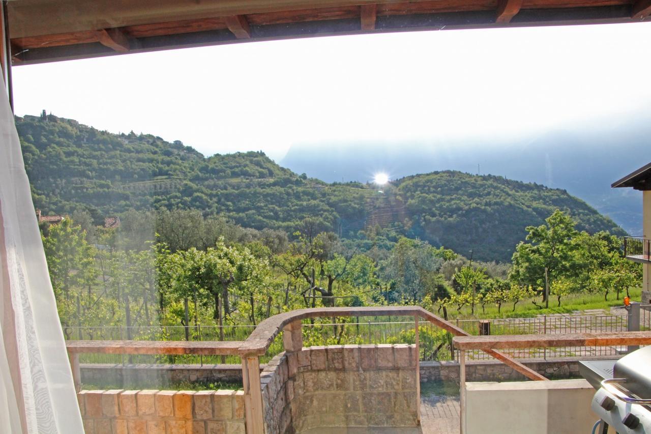 Villetta Ulivi Ca7 Sun Terrace By Gardadomusmea Tremosine Eksteriør billede