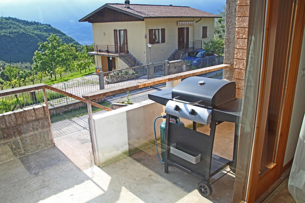 Villetta Ulivi Ca7 Sun Terrace By Gardadomusmea Tremosine Eksteriør billede